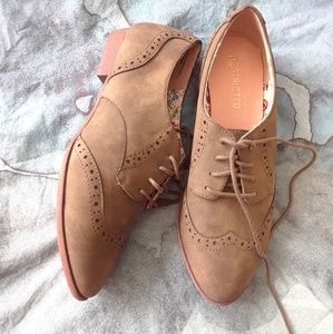 Olive Green Lace-up Oxford